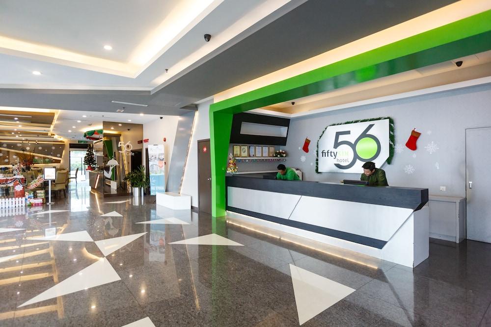 56 Hotel Kuching Buitenkant foto